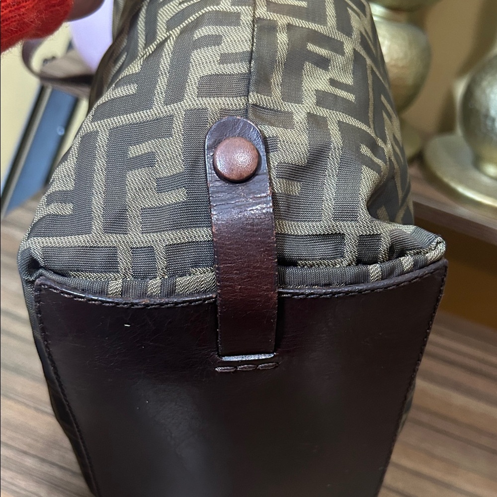 Fendi Zucca Tote bag - Picture 7 of 10